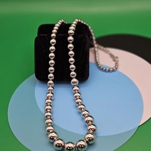 Napier silver ball necklace with graduated sized balls, mirror silver vintage
